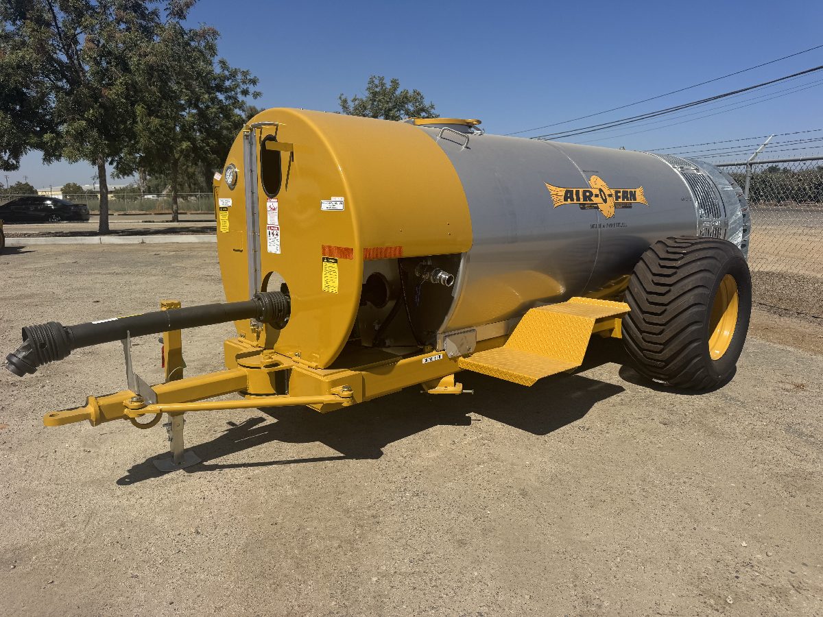 GB2-32 1000 GAL TWIN-FAN SPRYR
